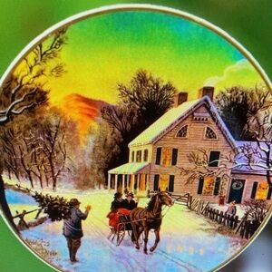 Vintage Colonial Horse Stagecoach 1988 Christmas Vibrant Winter Cottage Plate